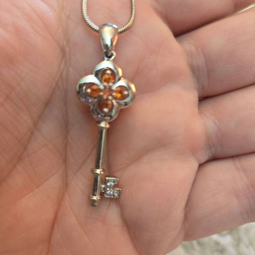 Sterling Silver Key Rhinestone Necklace India - Picture 3 of 5